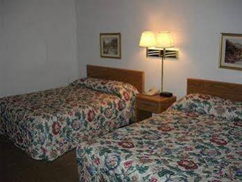 Granite Falls Super Motel מראה חיצוני תמונה